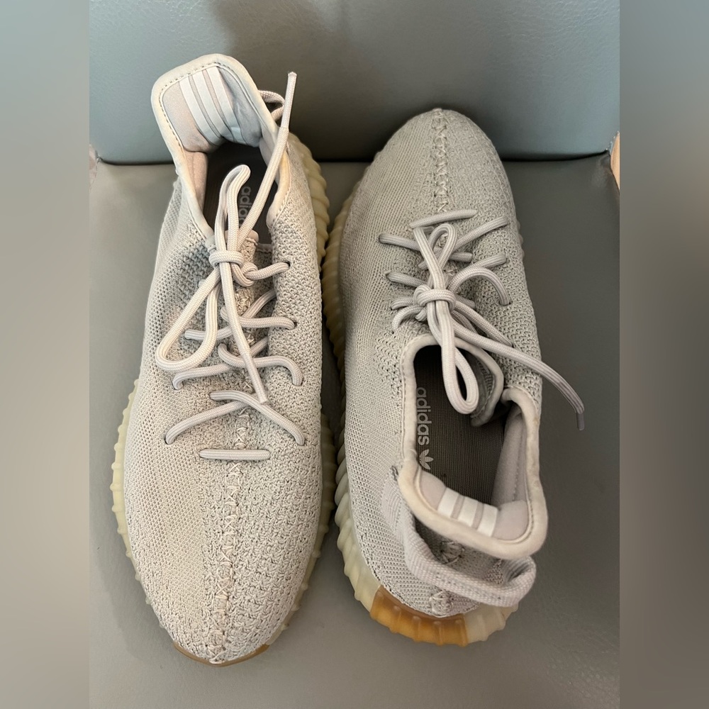 Yeezy boost 350 v2 2018 sesame
